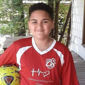 Meet your Posher, Cassandra